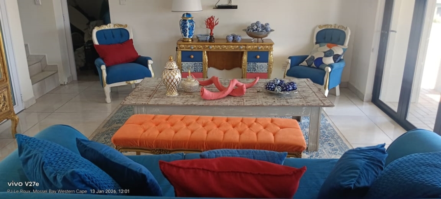 To Let 4 Bedroom Property for Rent in Hartenbos Central Western Cape